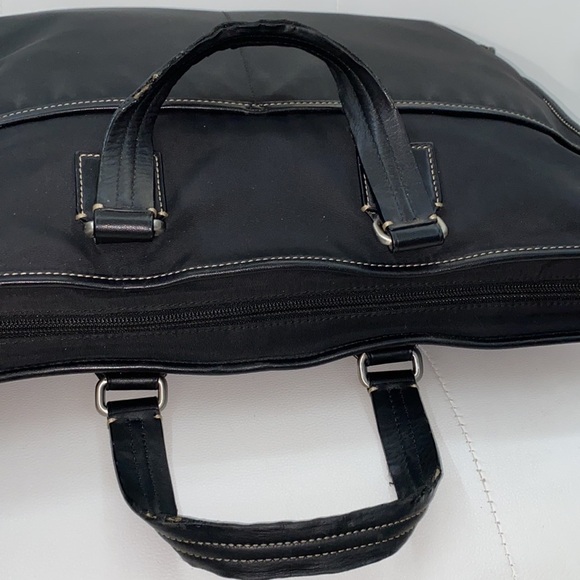 Authentic Coach 🖤 Bag - Picture 8 of 16